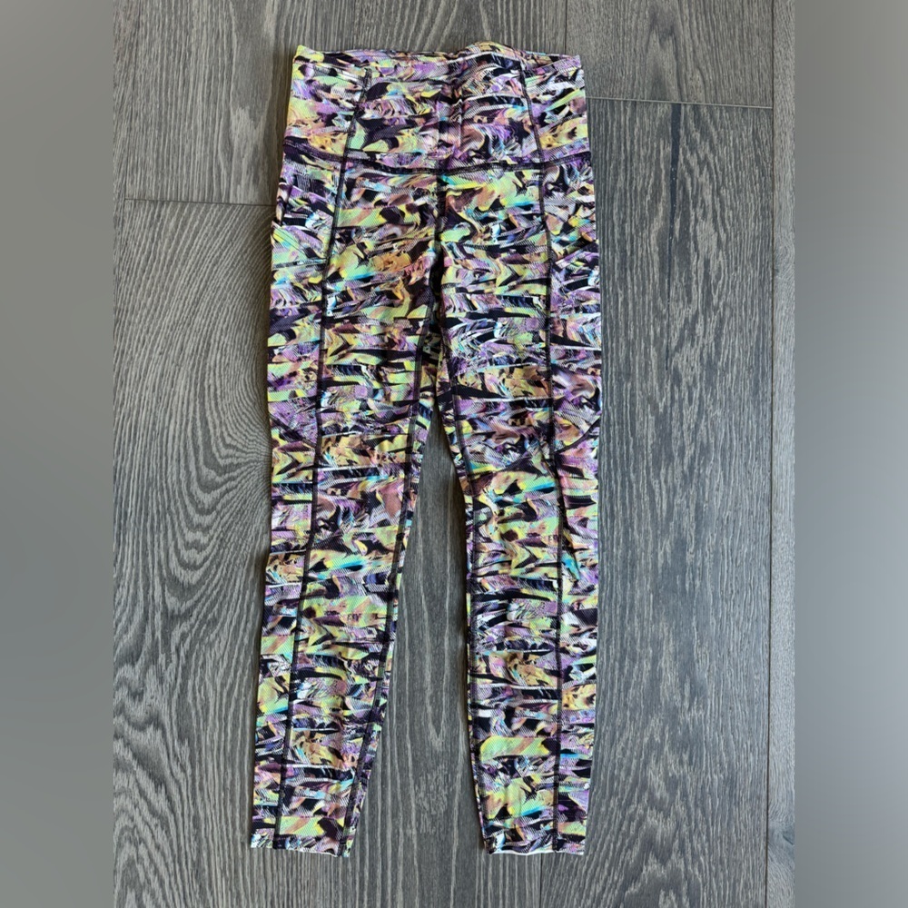 Lululemon Fast and Free Tight II 25" in Super Sonic Alpine White Purple Multi